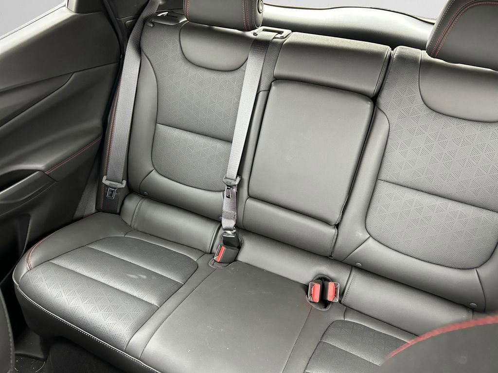 Used 2023 Chevrolet Bolt EUV Premier w/ Sun & Sound Package FWD image 15