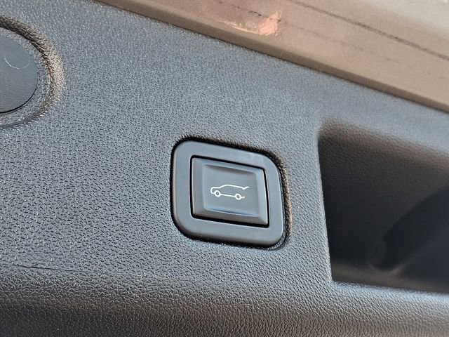 Used 2018 Chevrolet Equinox LT image 29