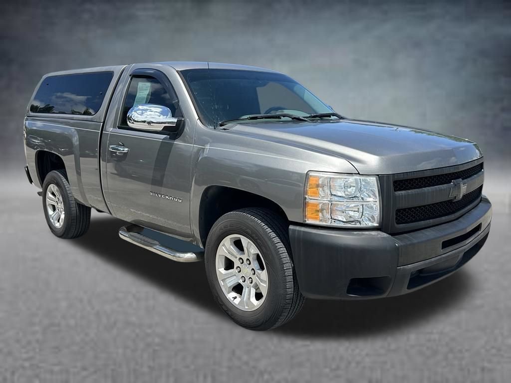 Used 2013 Chevrolet Silverado 1500 W/T RWD image 3