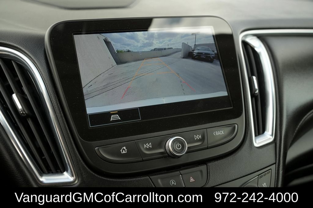 Used 2024 Chevrolet Malibu LT image 18