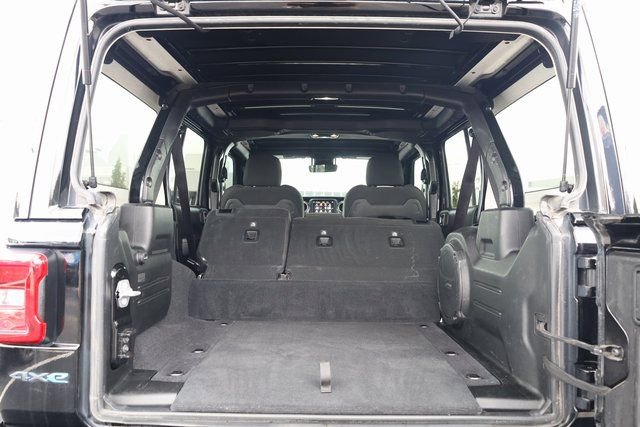 Used 2022 Jeep Wrangler Unlimited Rubicon 4xe w/ Cold Weather Group image 26