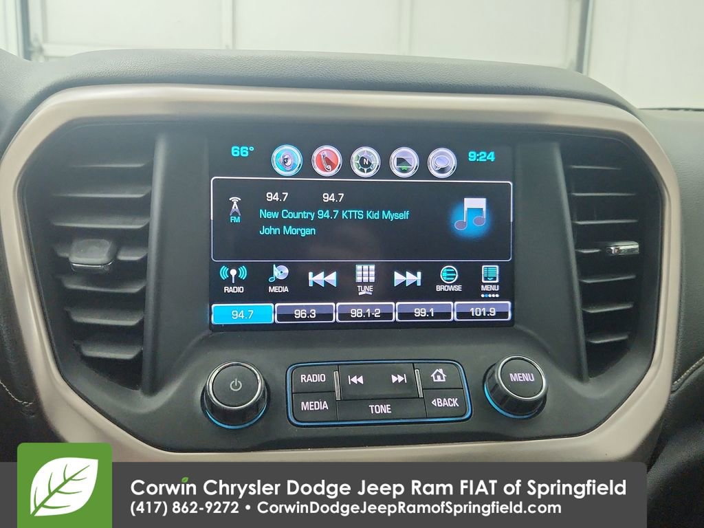 Used 2017 GMC Acadia Denali image 16