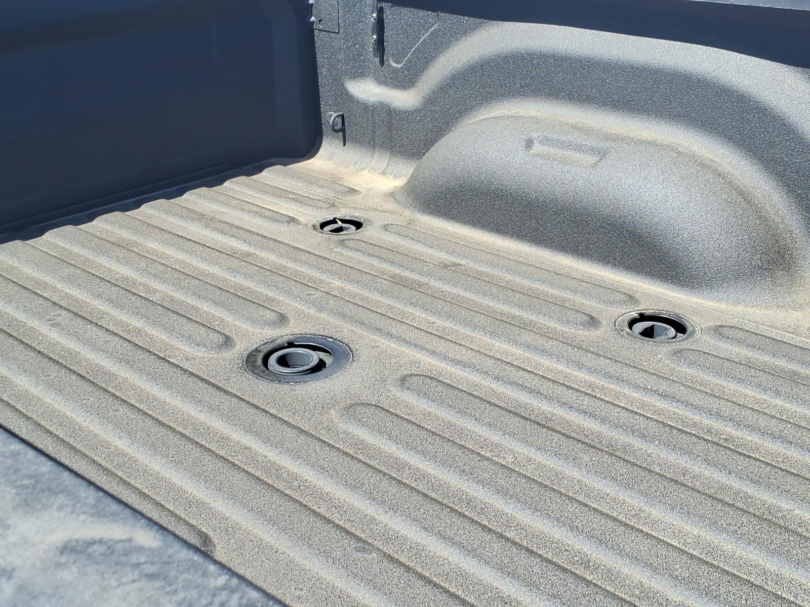 New 2026 RAM 2500 Laramie AWD/4WD image 5