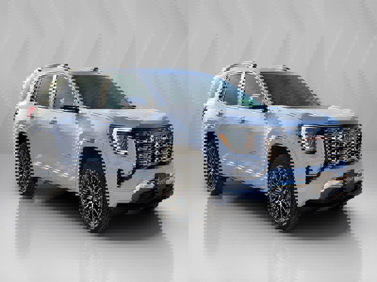 New 2026 GMC Terrain Denali w/ LPO, Floor Liner Package image 3