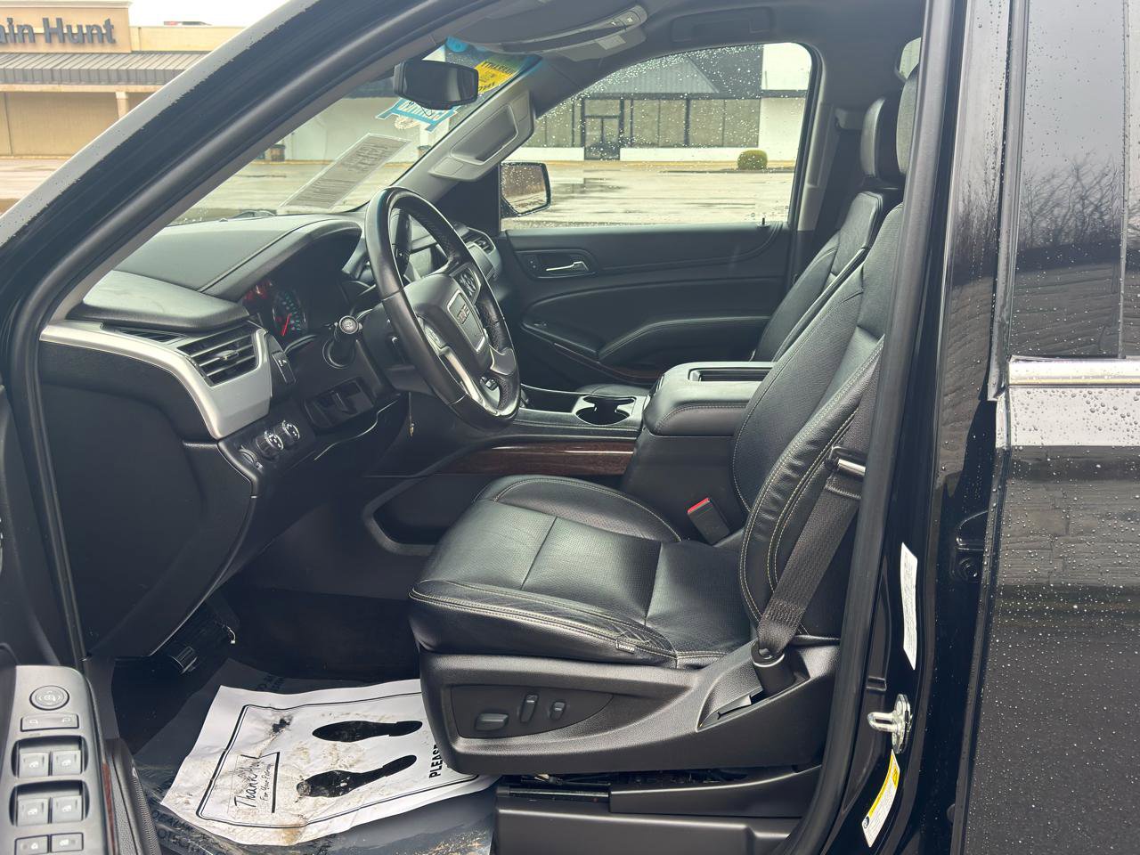 Used 2018 GMC Yukon SLE AWD/4WD image 9