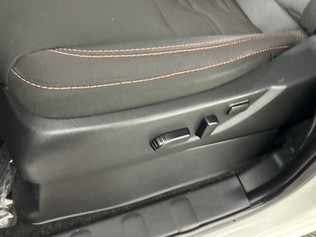 Used 2026 Nissan Frontier PRO-4X AWD/4WD image 20