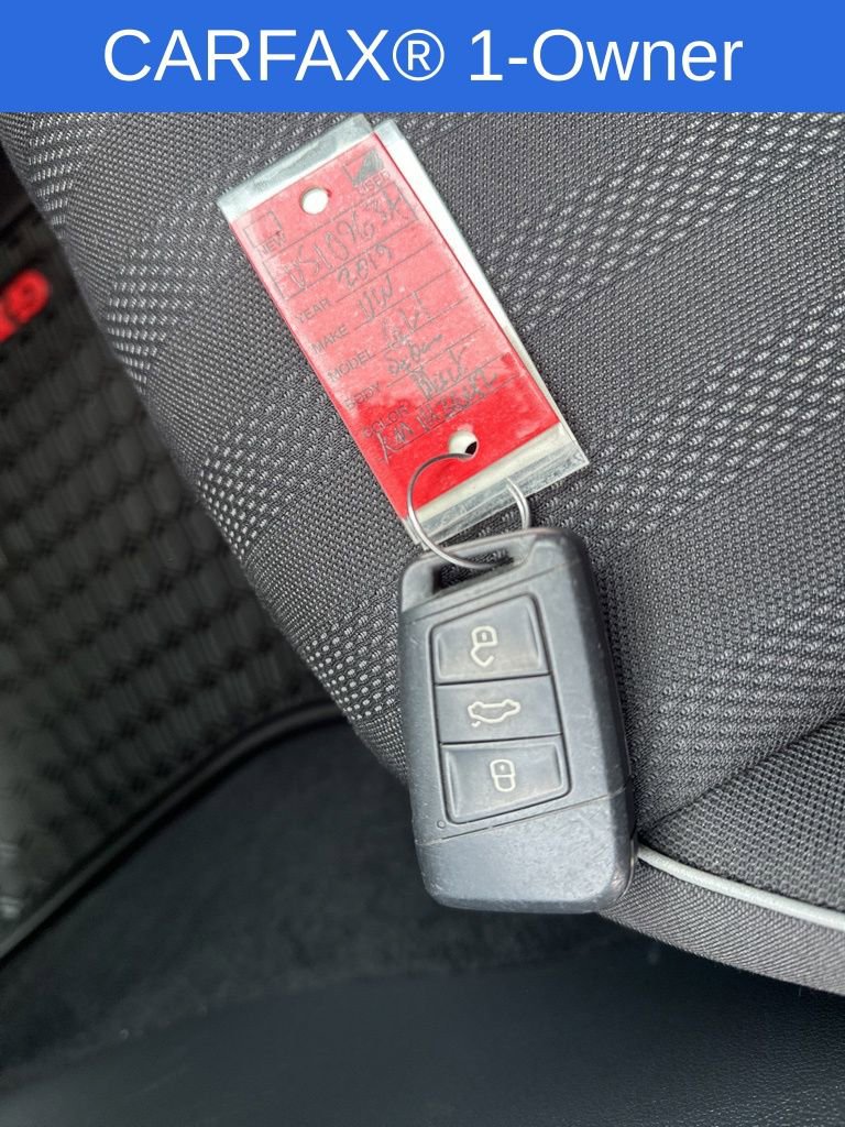 Used 2019 Volkswagen Jetta GLI image 33