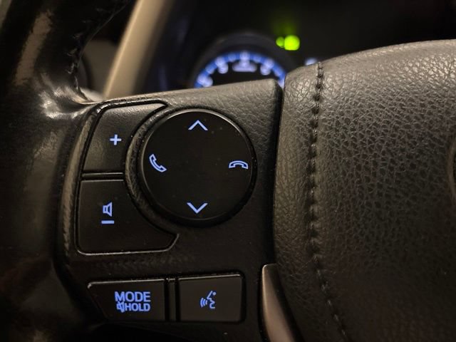Used 2018 Toyota RAV4 Limited w/ Advanced Technology Package AWD/4WD image 13