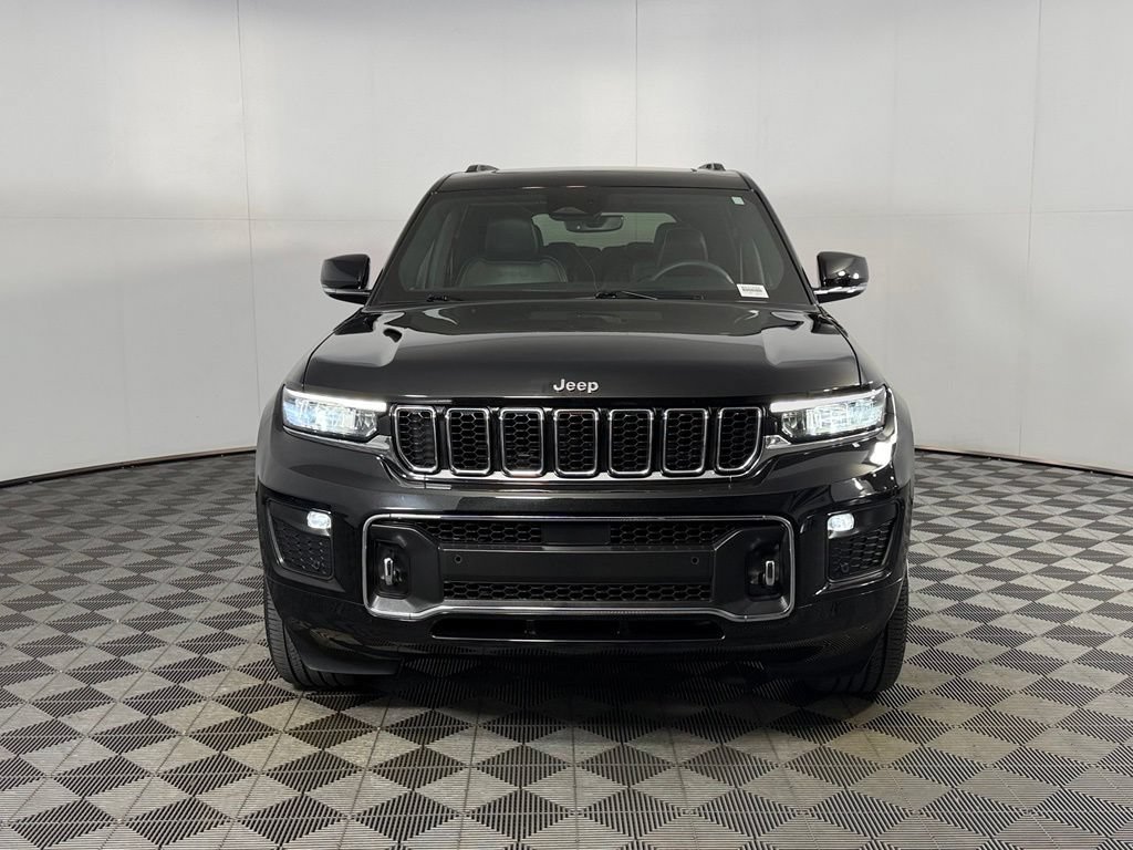 Used 2023 Jeep Grand Cherokee L Overland w/ Trailer Tow Group (B) RWD image 5