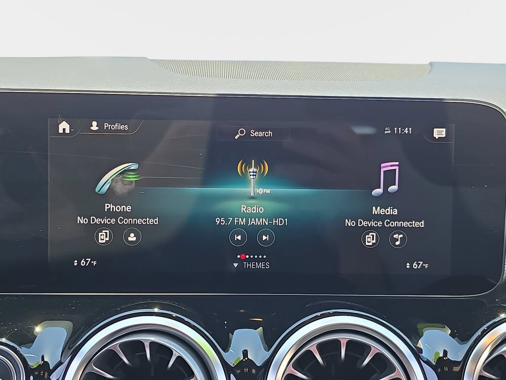 Used 2022 Mercedes-Benz GLA 35 AMG 4MATIC image 24