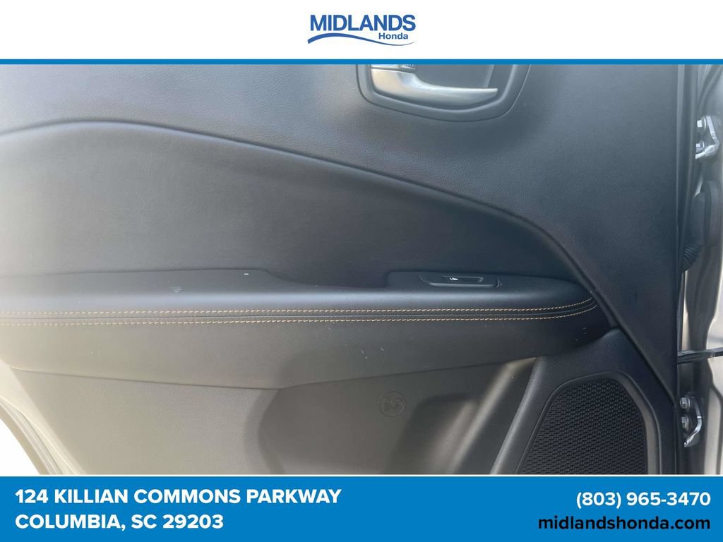 Used 2019 Jeep Compass Limited AWD/4WD image 12