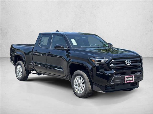 Certified 2025 Toyota Tacoma SR5 image 7