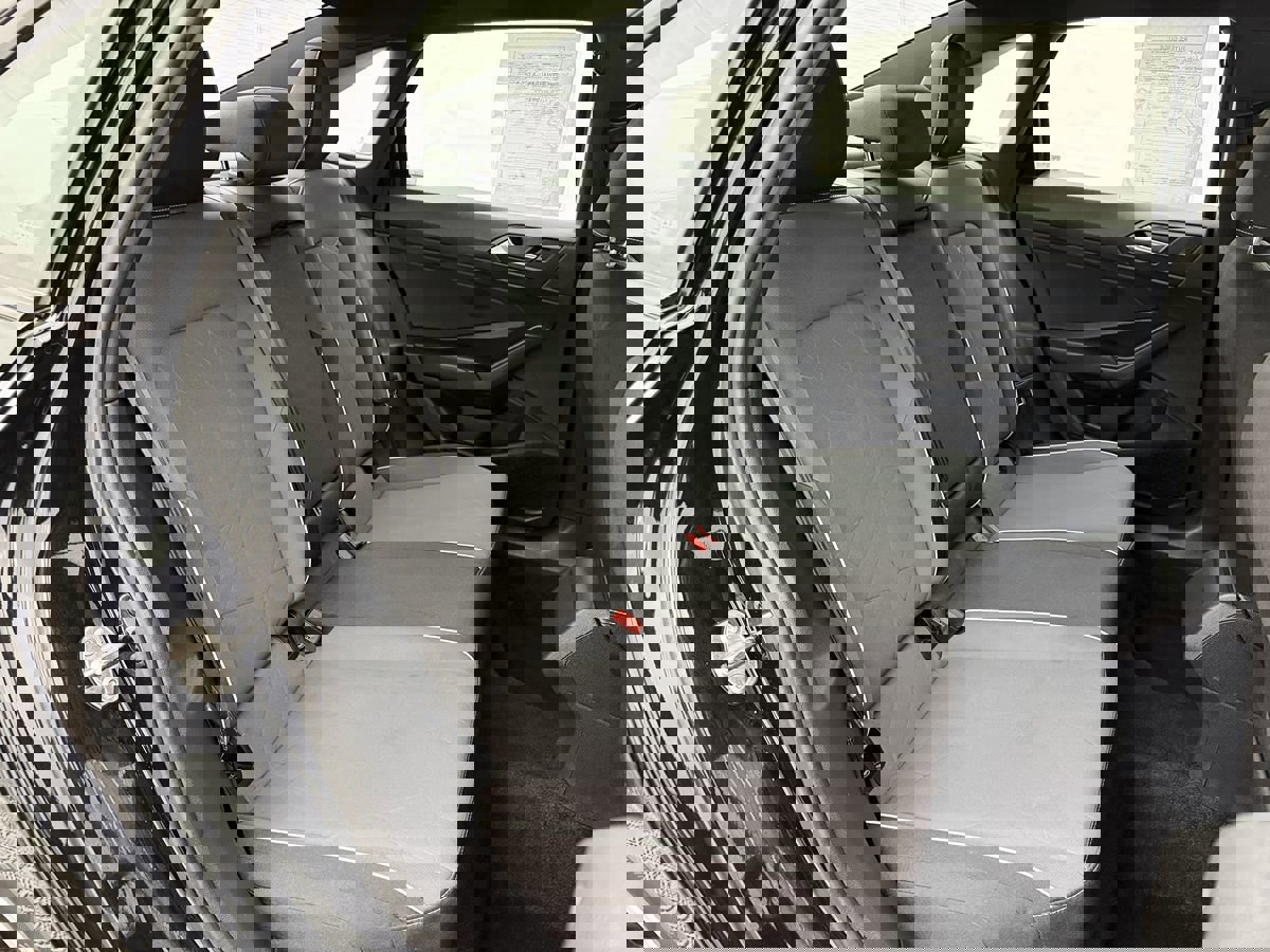 Used 2025 Volkswagen Jetta Sport image 28