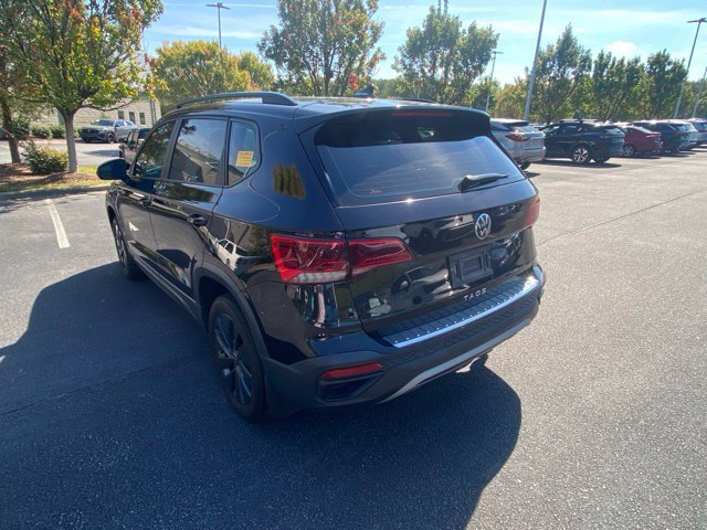 Used 2023 Volkswagen Taos S FWD image 3