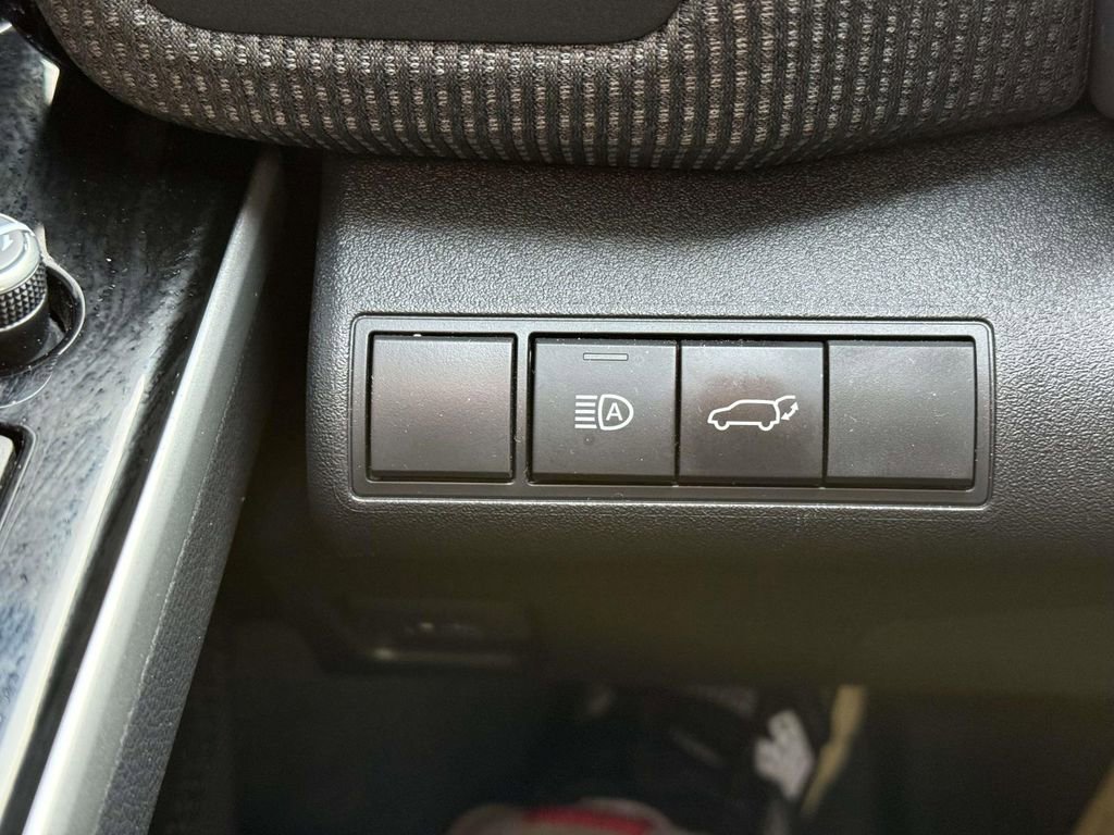 Used 2024 Toyota bZ4X AWD w/ Weather Package image 24