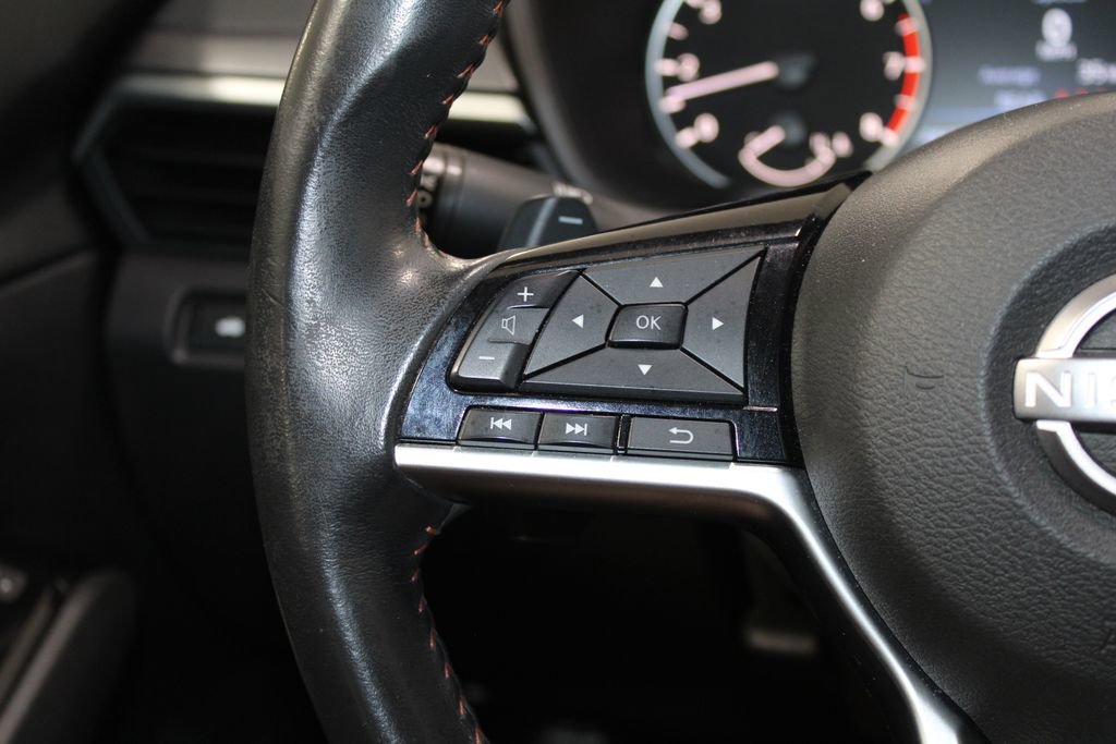 Used 2024 Nissan Altima 2.5 SR image 34