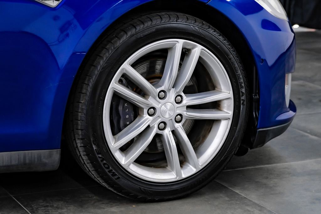 Used 2016 Tesla Model S 70 image 57