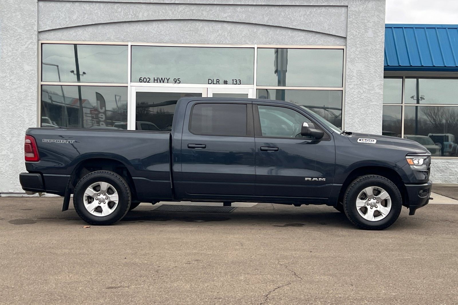 Used 2021 RAM 1500 Big Horn image 3