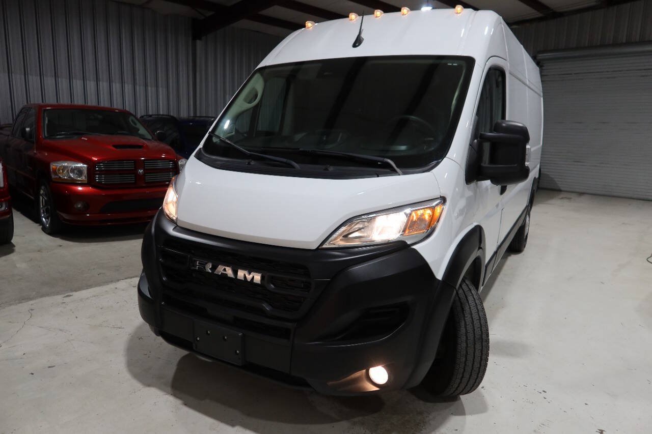 Used 2024 RAM ProMaster 2500 w/ Convenience Group FWD image 37