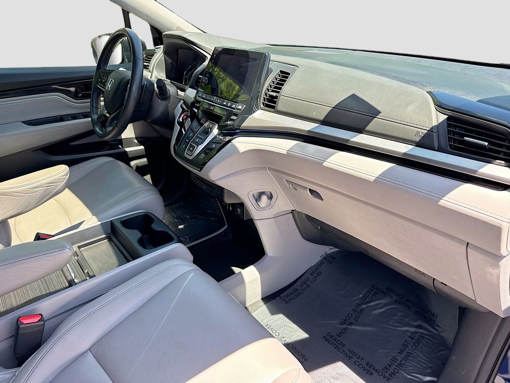 Used 2023 Honda Odyssey Touring image 32