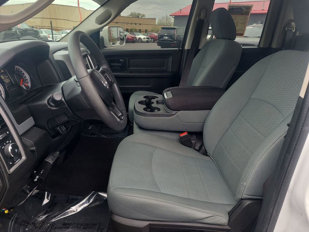 Used 2019 RAM 1500 Express w/ Express Value Package AWD/4WD image 23