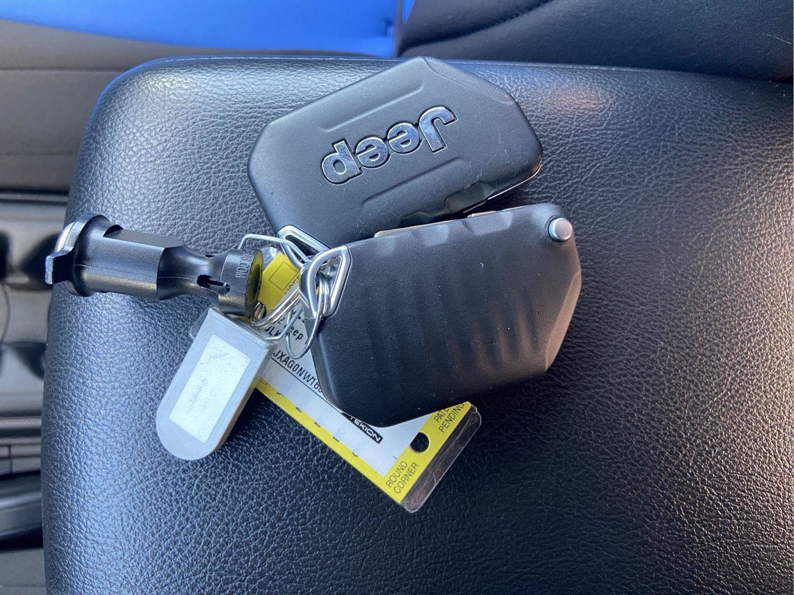 Used 2022 Jeep Wrangler Sport AWD/4WD image 29