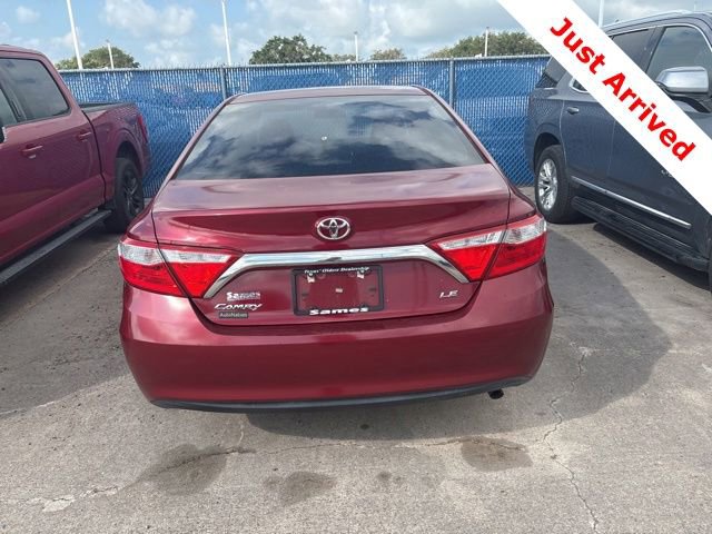 Used 2016 Toyota Camry LE FWD image 12
