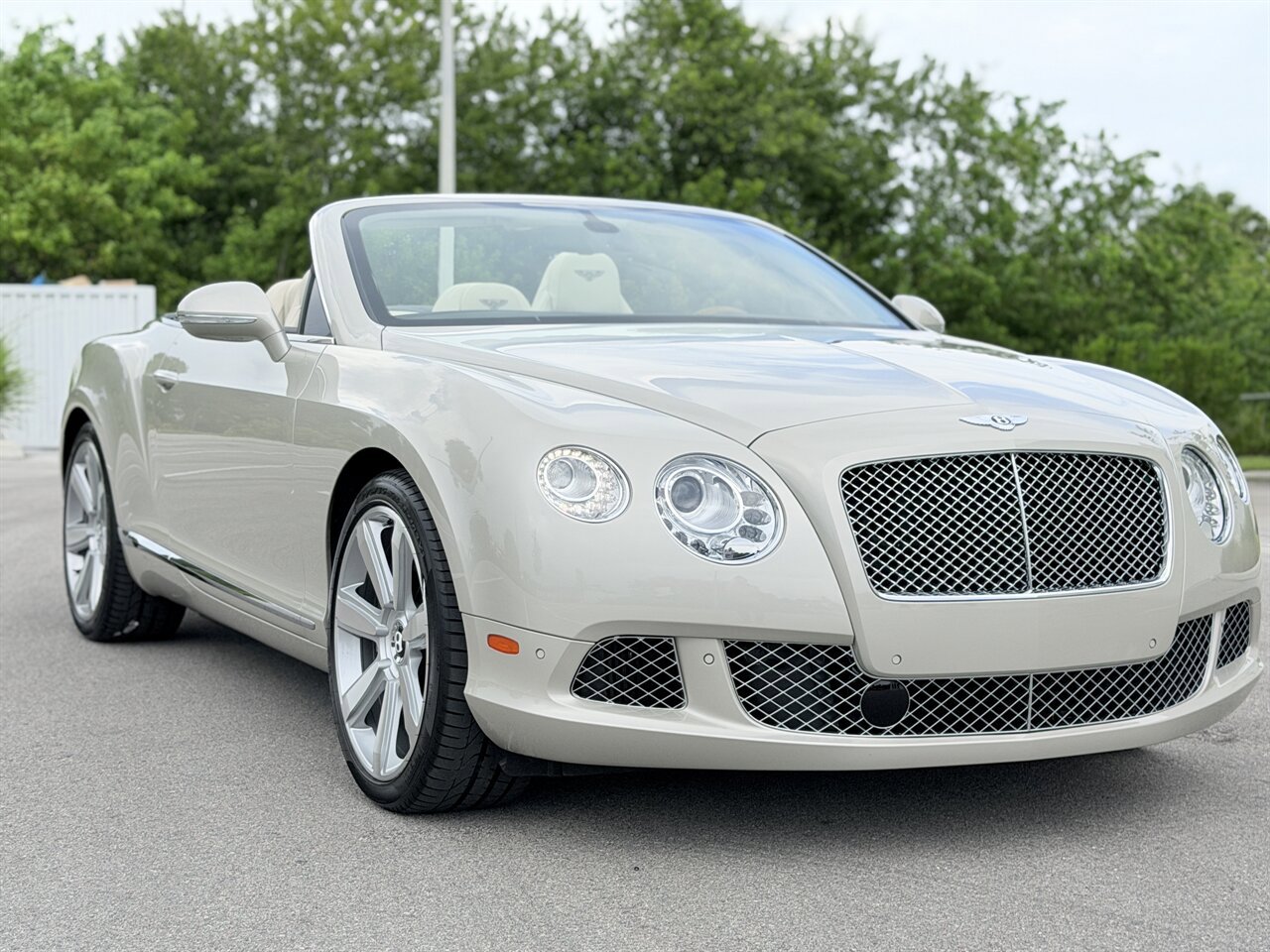 Used 2012 Bentley Continental GT w/ Elegant Specification Pkg AWD/4WD image 9