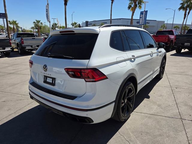 Used 2023 Volkswagen Tiguan SE R-Line image 6