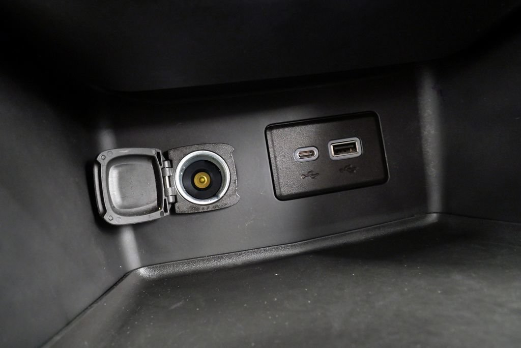 Used 2023 GMC Acadia SLE w/ Driver Convenience Package AWD/4WD image 28