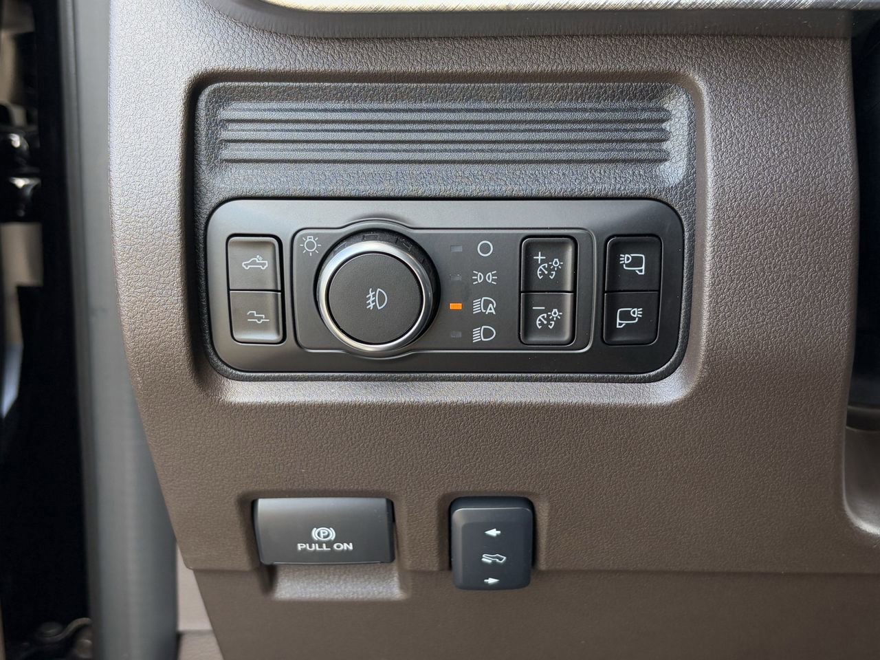 New 2026 Ford F350 King Ranch w/ Chrome Package image 63