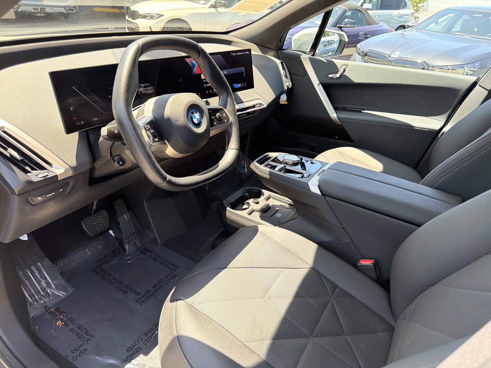 Used 2024 BMW iX xDrive50 AWD/4WD image 14