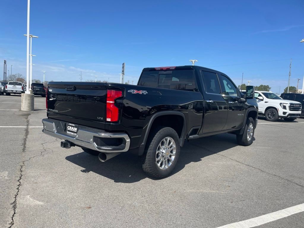 Used 2024 Chevrolet Silverado 2500 LTZ w/ LTZ Plus Package image 7