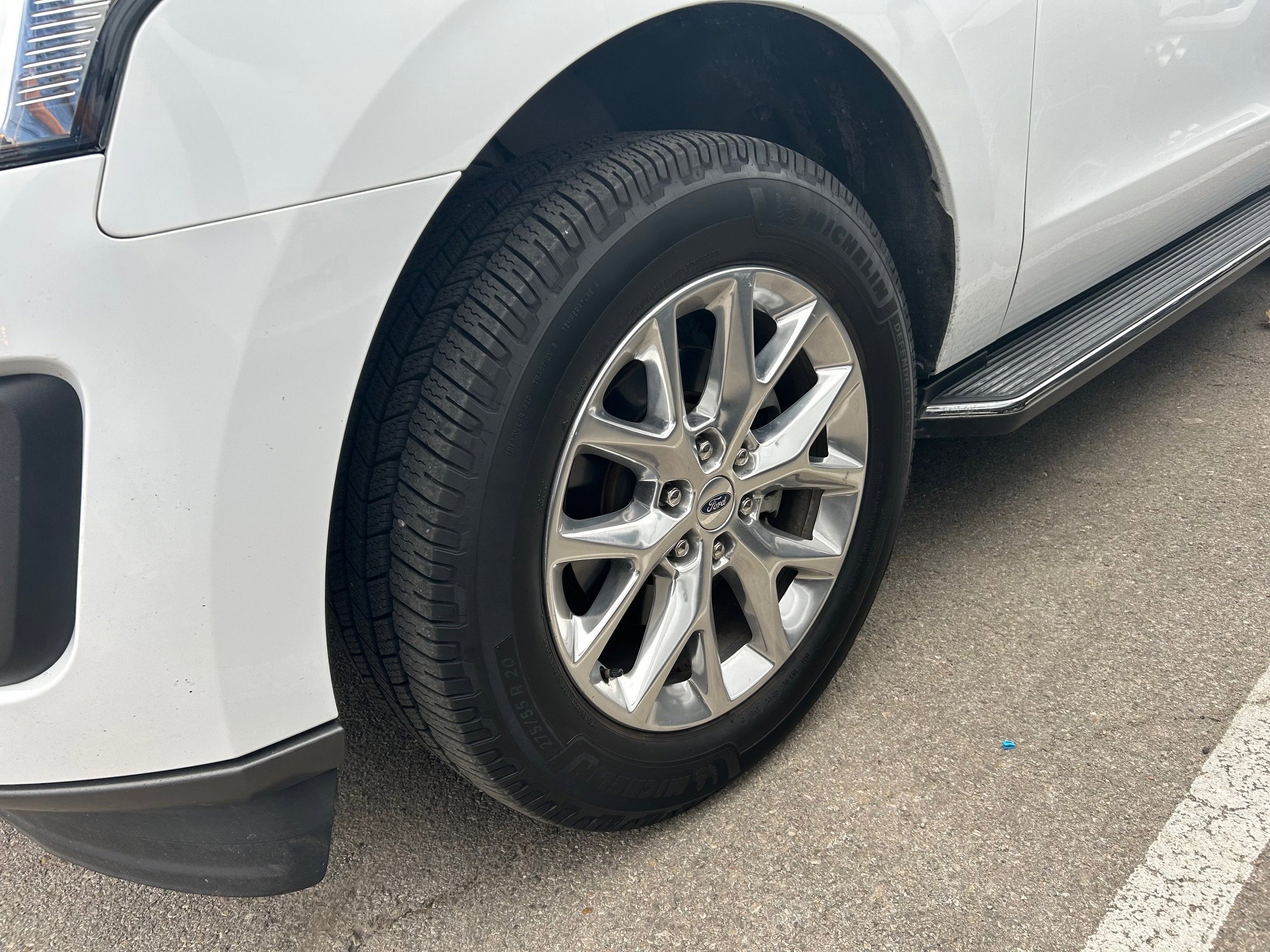 Used 2020 Ford Expedition XLT w/ Equipment Group 202A image 14