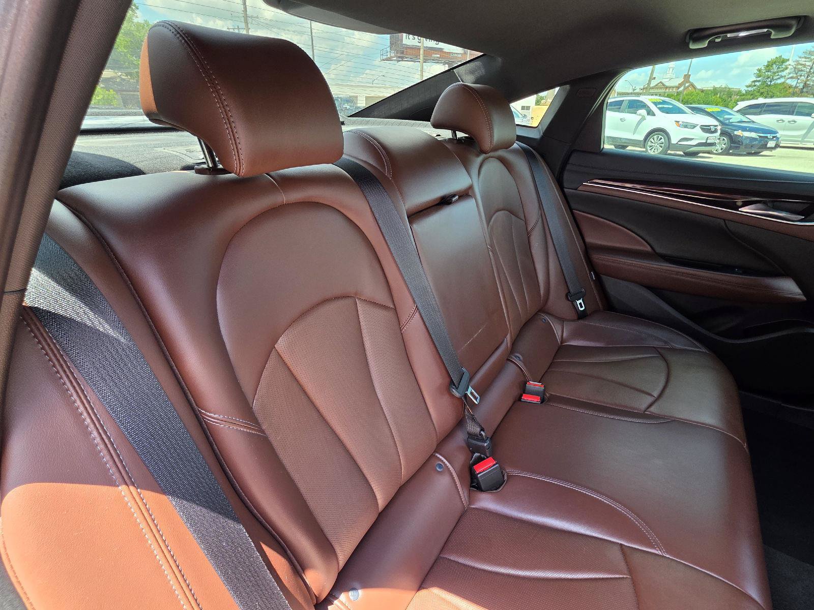 Used 2019 Buick LaCrosse Avenir w/ Driver Confidence Package II AWD/4WD image 39