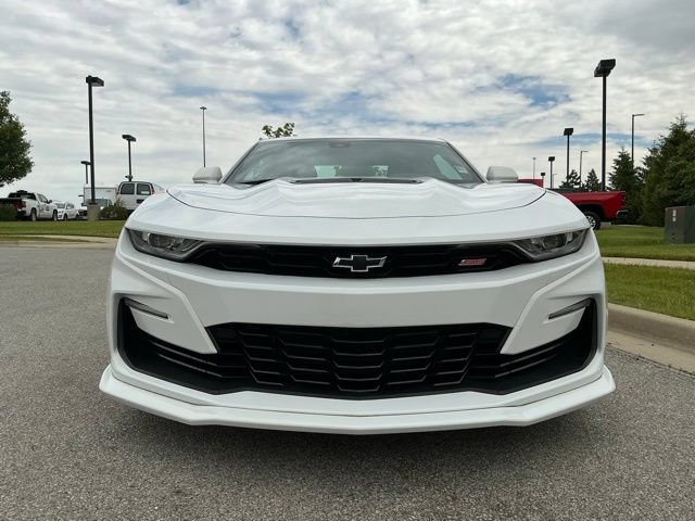 Used 2019 Chevrolet Camaro SS w/ LPO, Ground Effects Package RWD image 8