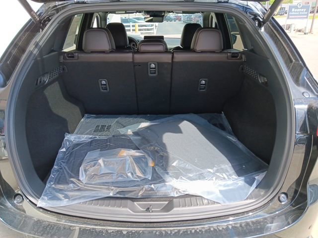 New 2025 MAZDA CX-5 Signature image 9