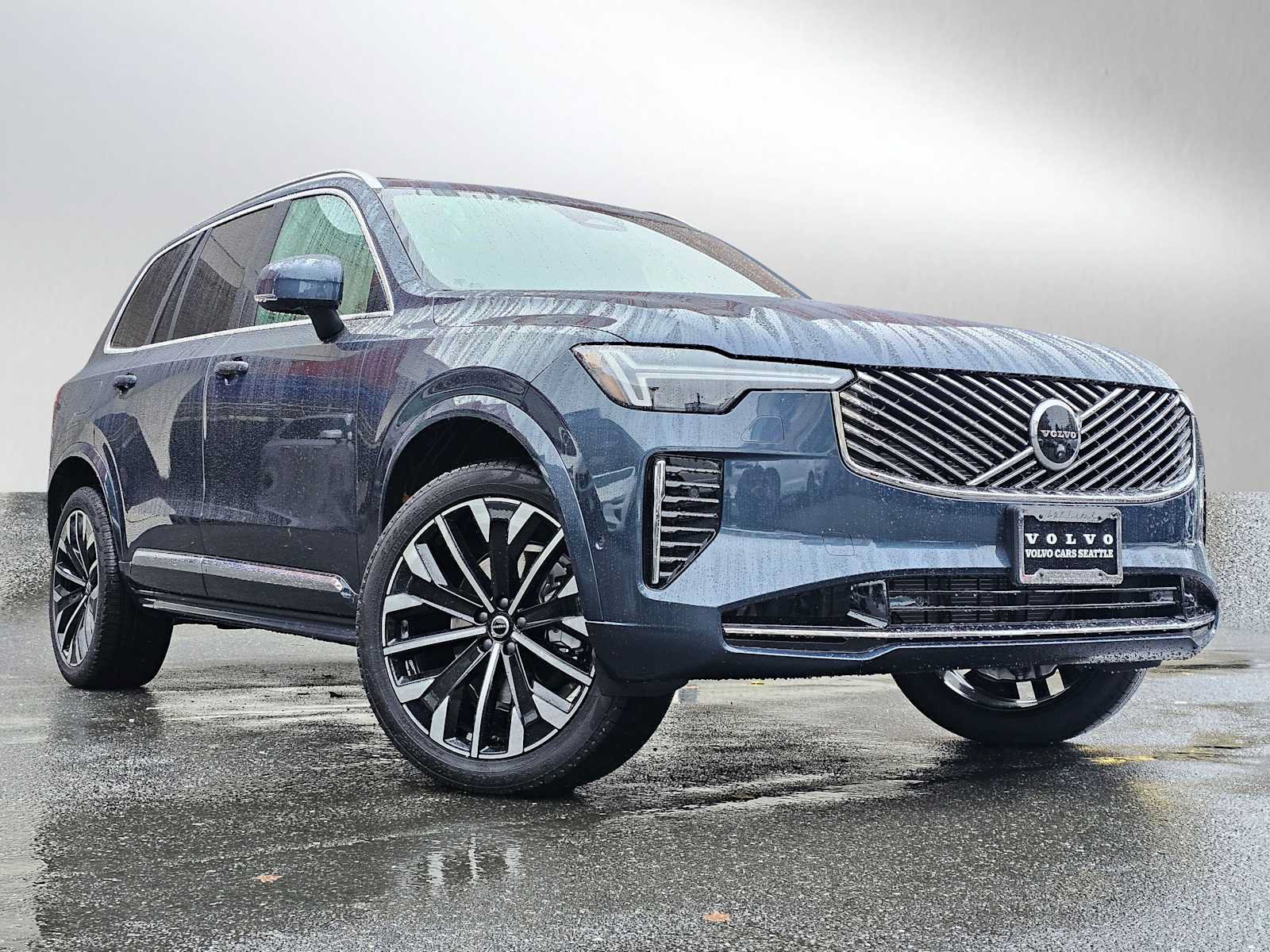 New 2026 Volvo XC90 B6 Plus w/ Protection Package