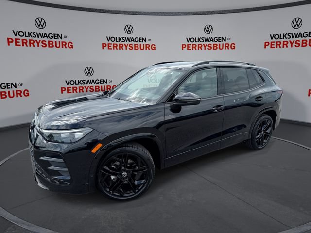 New 2026 Volkswagen Tiguan SE R-Line FWD image 1