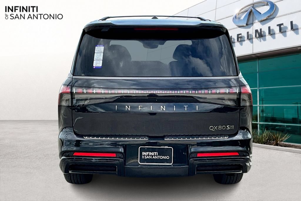 Used 2026 INFINITI QX80 4WD w/ Sport Exterior Package image 4