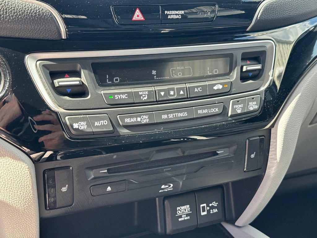 Used 2022 Honda Pilot Touring image 22
