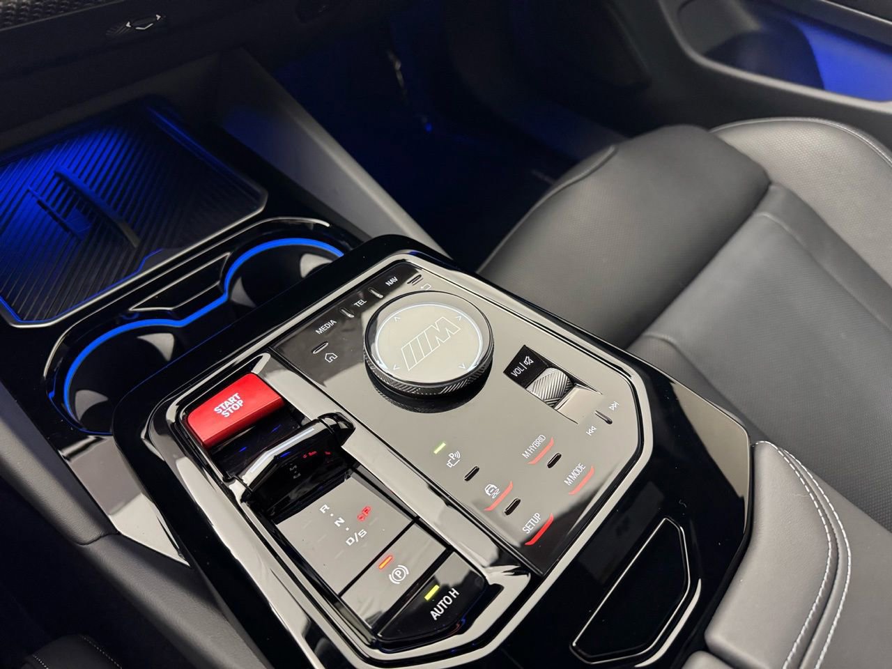 Used 2026 BMW M5 w/ Carbon Package image 22