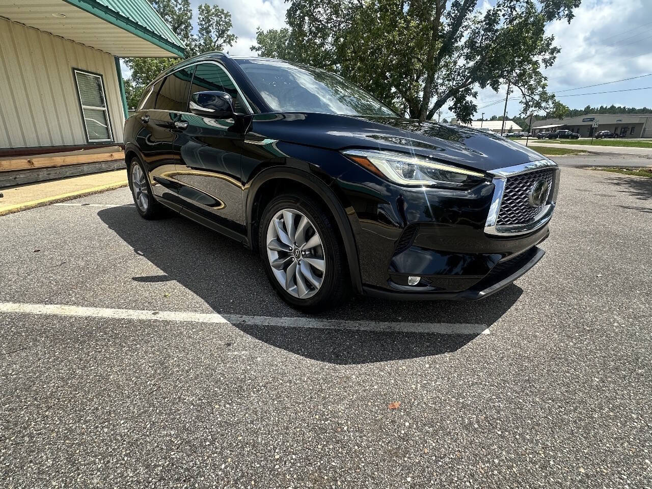 Used 2021 INFINITI QX50 Luxe w/ Cargo Package FWD image 8