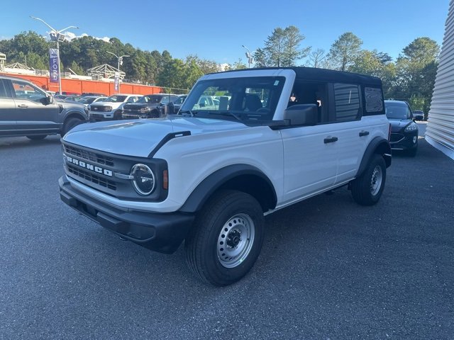 New 2025 Ford Bronco 4-Door image 7