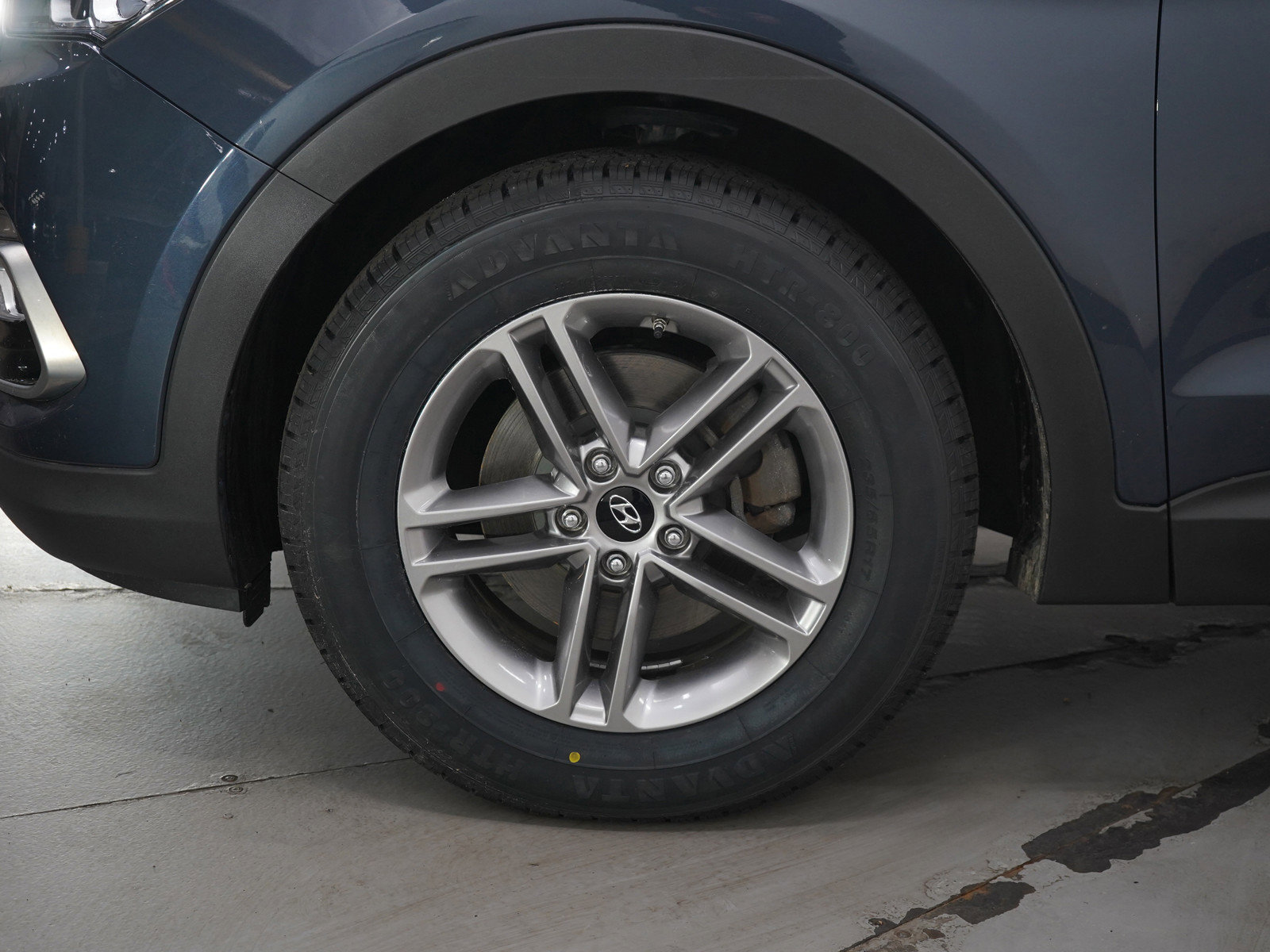 Used 2018 Hyundai Santa Fe Sport AWD/4WD image 29