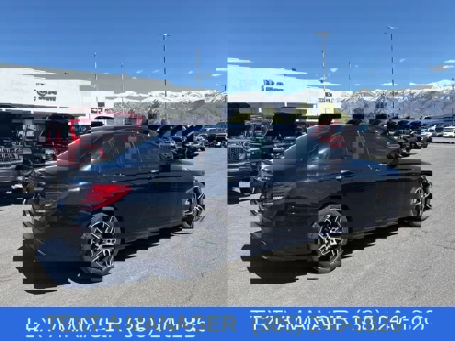 Used 2019 Mercedes-Benz E 300 4MATIC image 11