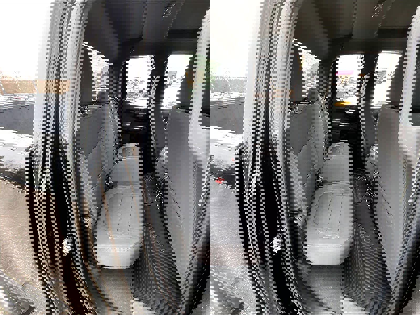 Used 2022 Chevrolet Silverado 1500 LT image 16