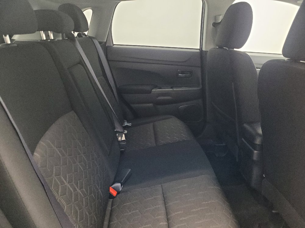 Used 2024 Mitsubishi Outlander Sport LE AWD/4WD image 19