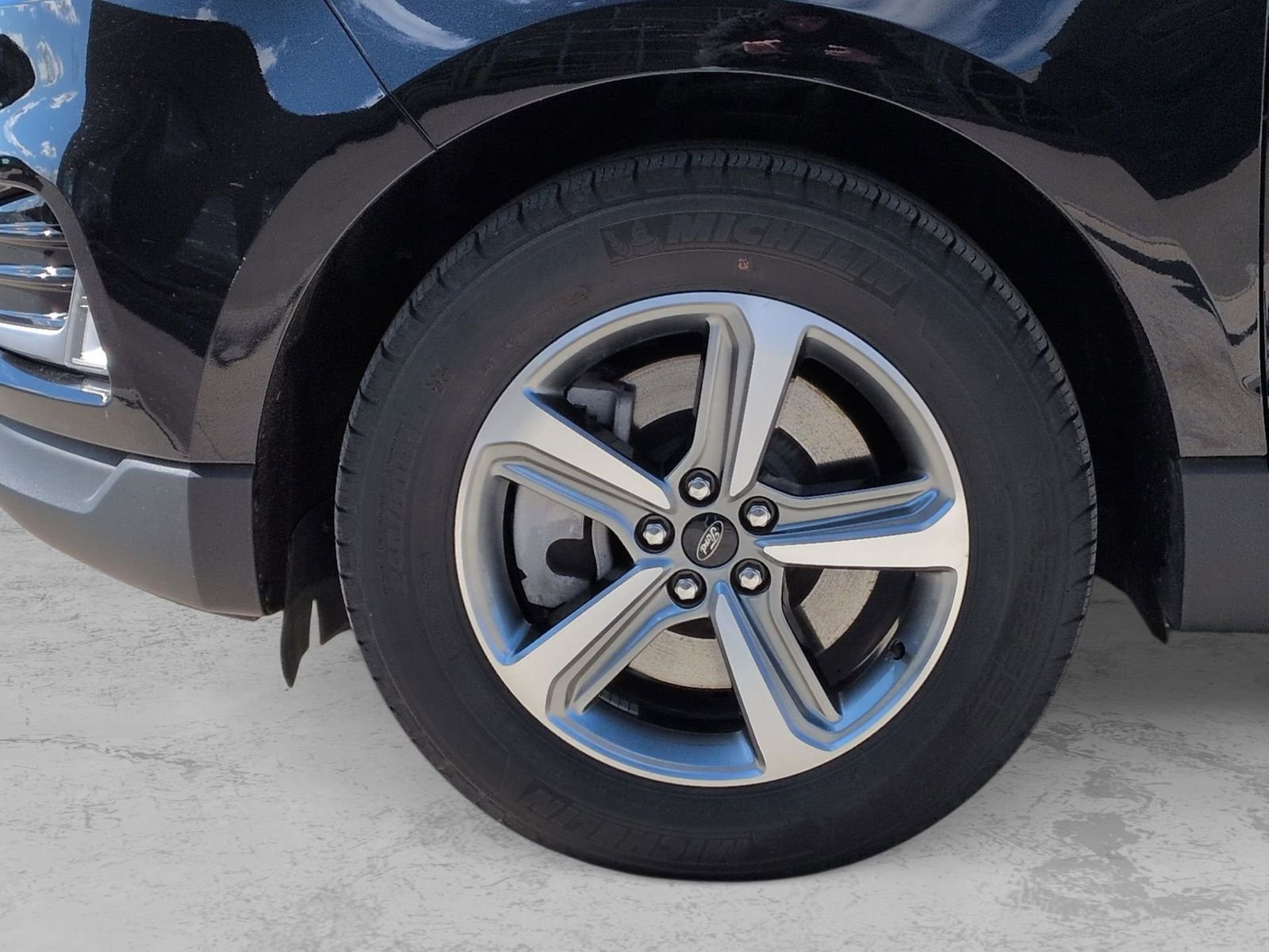 Certified 2024 Ford Edge SEL w/ Convenience Package image 17