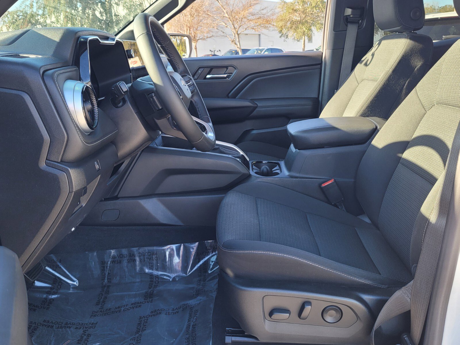 Used 2023 Chevrolet Colorado LT w/ LT Convenience Package II image 10